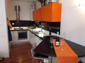 Orange Casanova - Fibre-Optic Internet and Garden Venedig